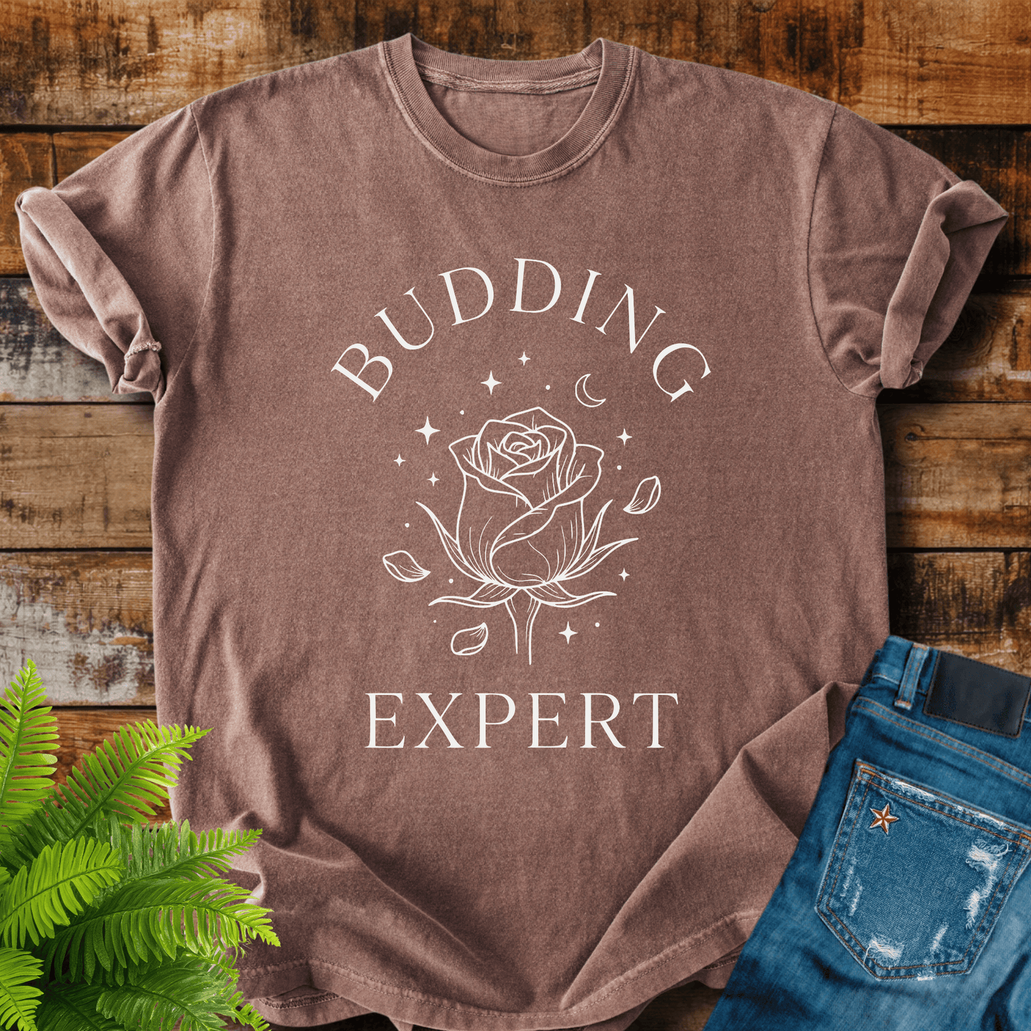 Budding Expert T-shirt