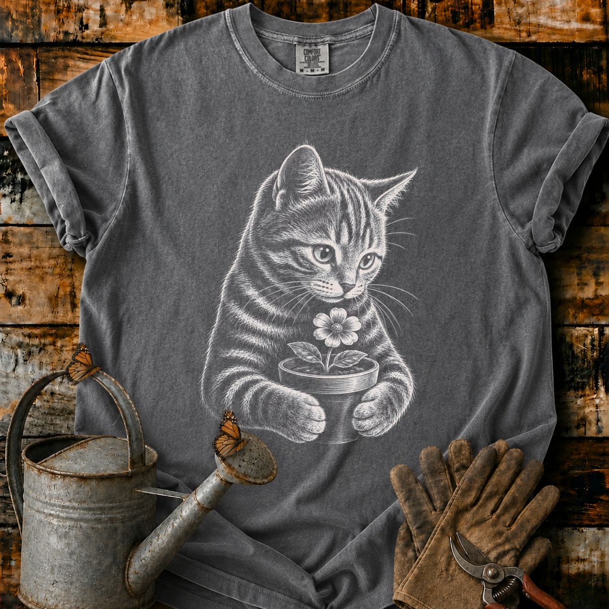 Orange Tabby With Flower Pot Art T-Shirt