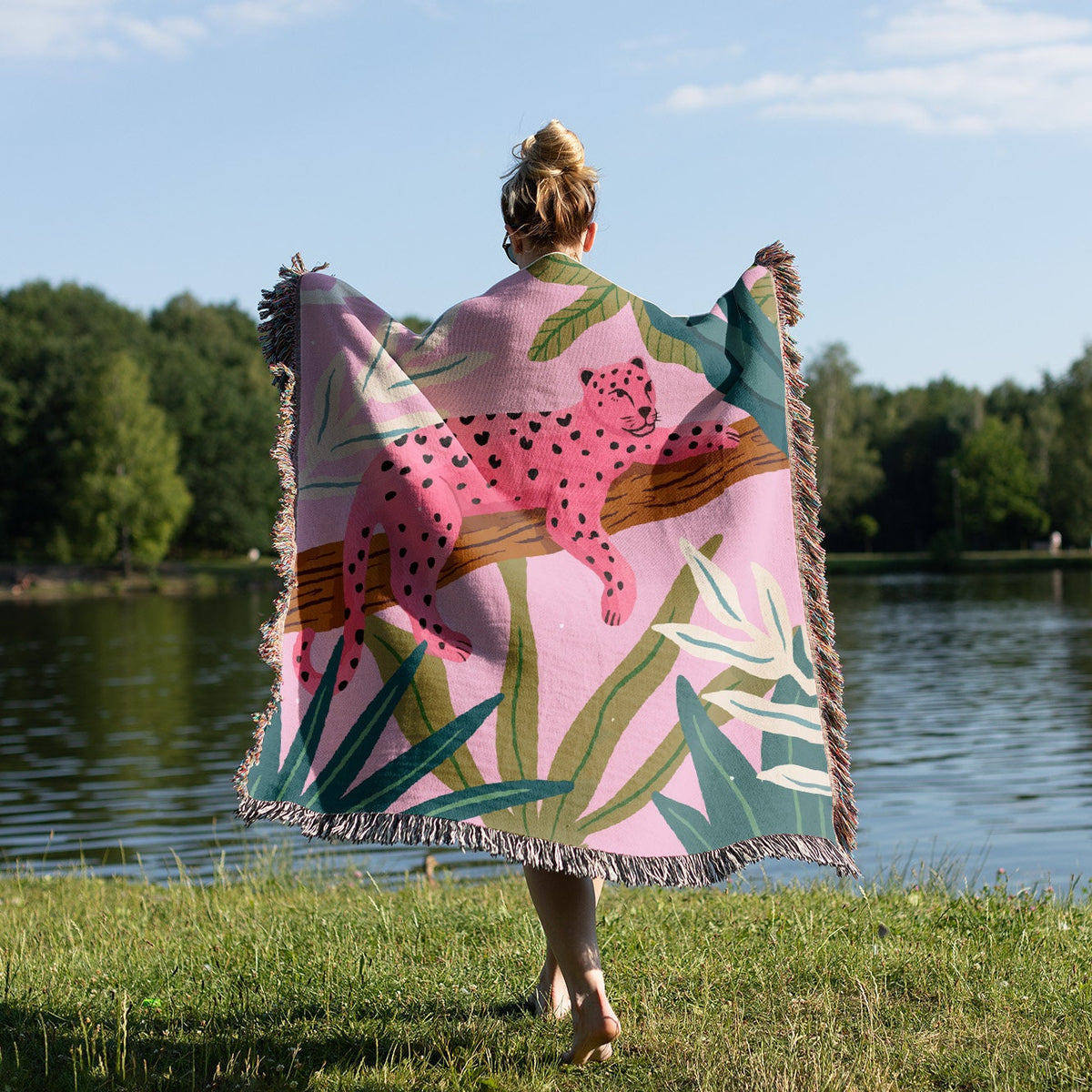 Pink Leopard Woven Blanket