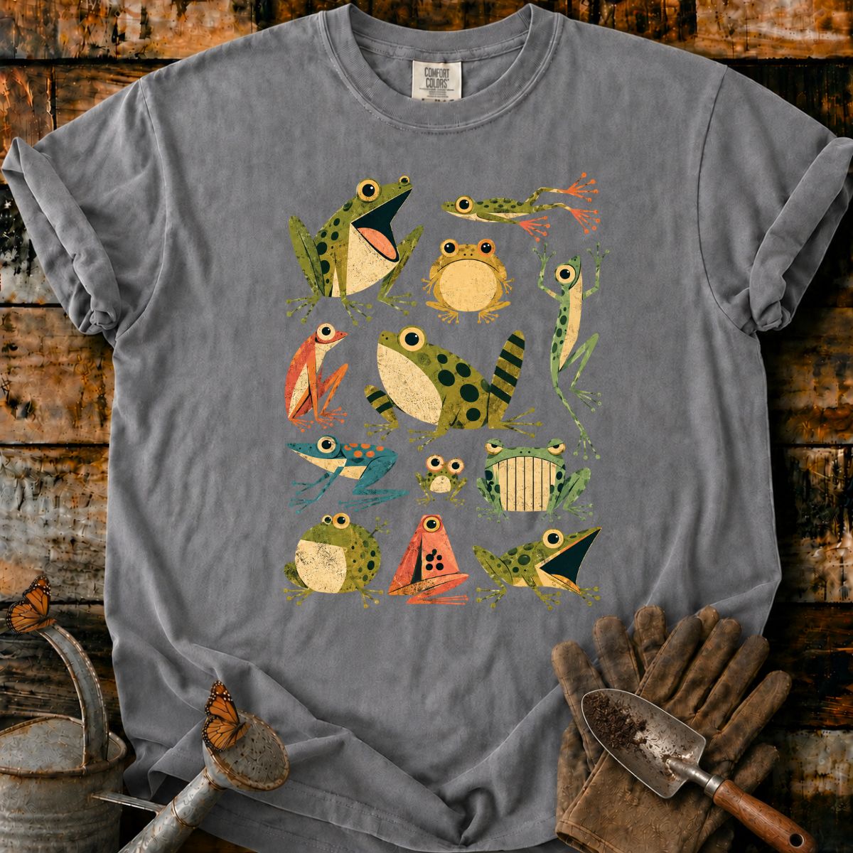 Vintage Frog Collage T-Shirt