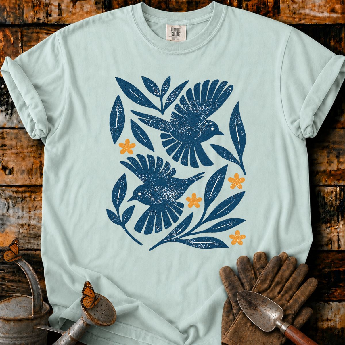 Vintage Birds and Botanical Wreath T-Shirt