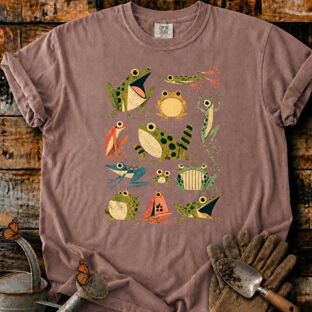 Vintage Frog Collage T-Shirt