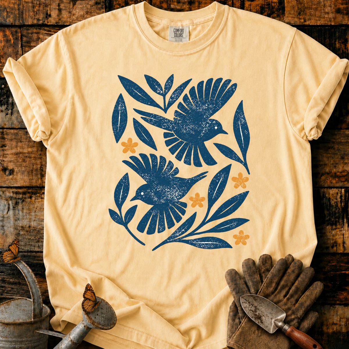 Vintage Birds and Botanical Wreath T-Shirt
