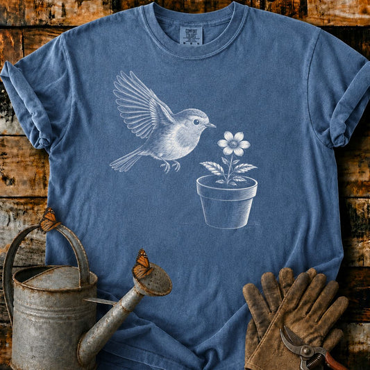 The Robin With Flower Pot Art T-Shirt