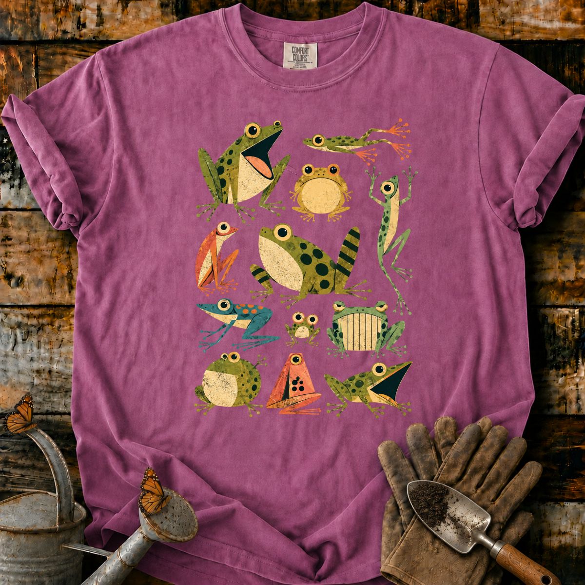 Vintage Frog Collage T-Shirt