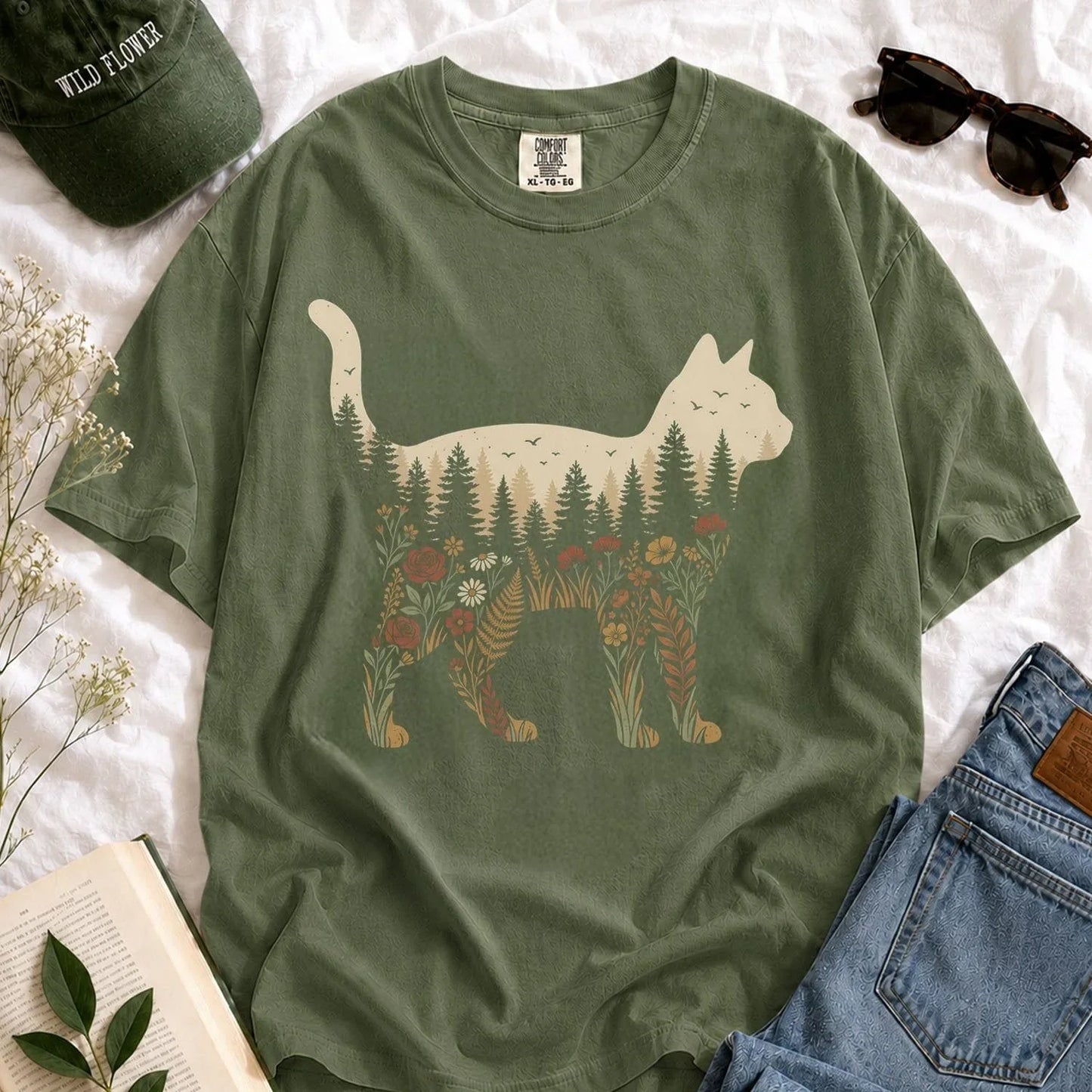Cat Wildflower Graphic T-Shirt