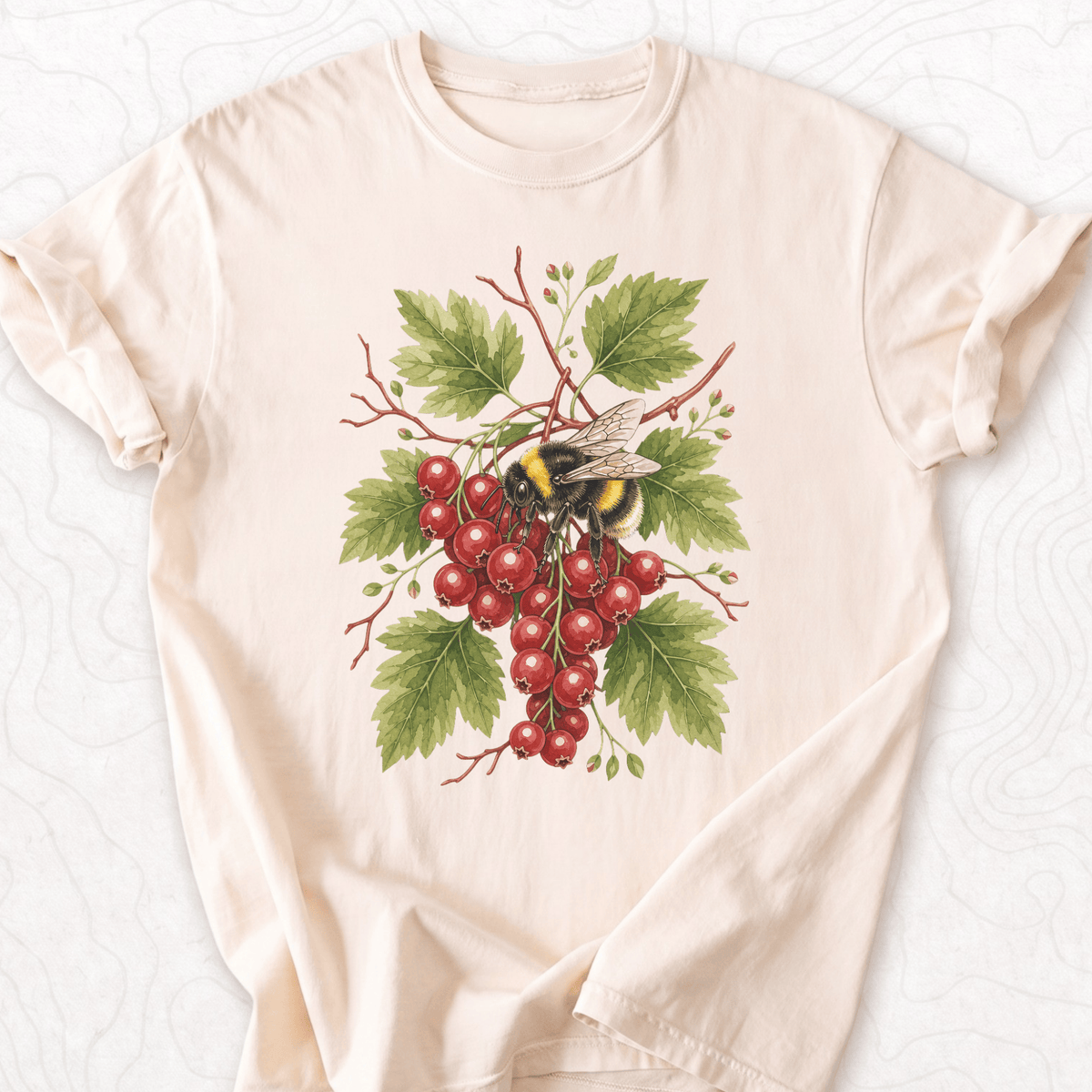 Bumblebee Berries T-shirt