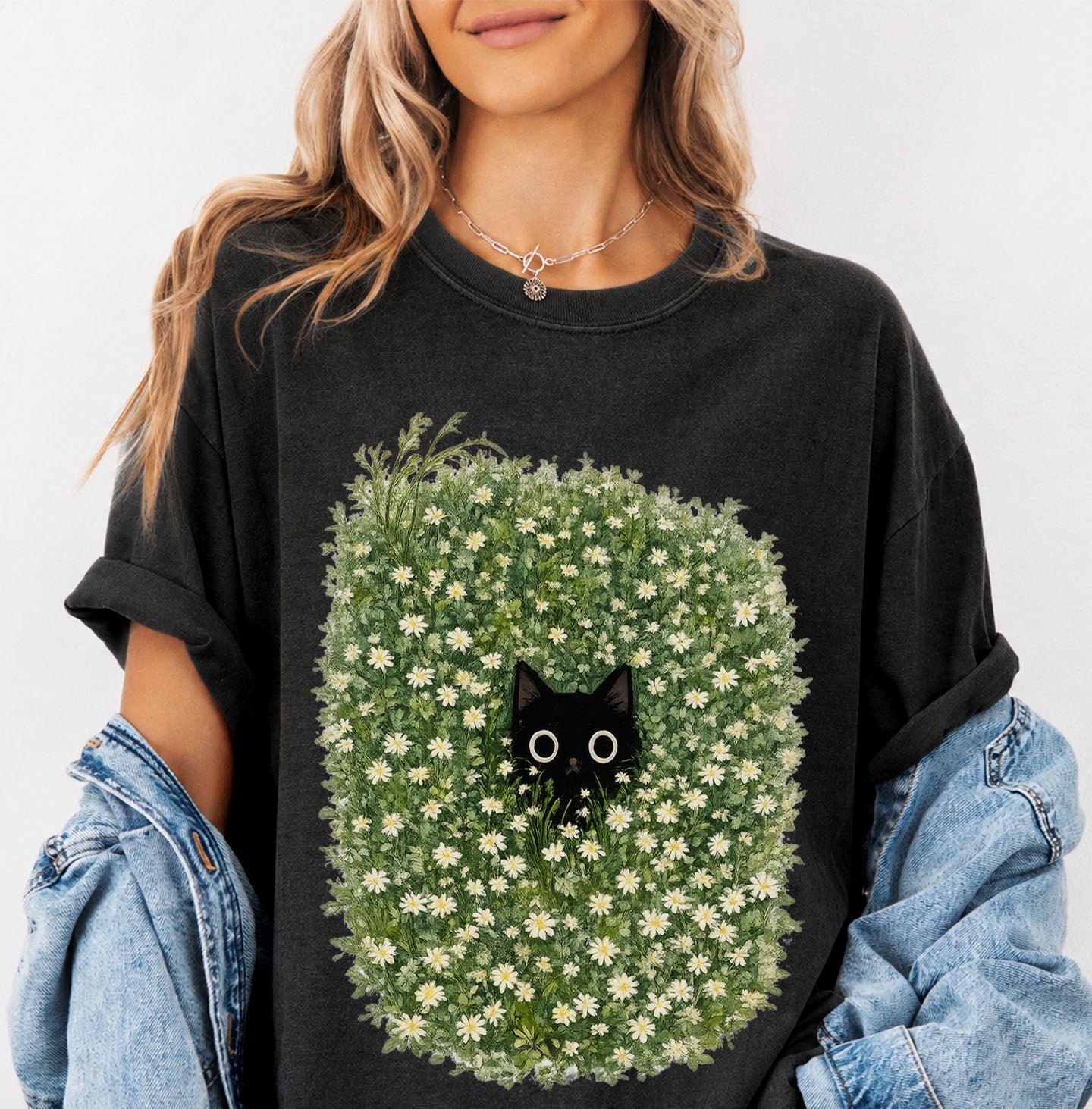 Black Cat Amongst Wildflowers Daisy T-Shirt