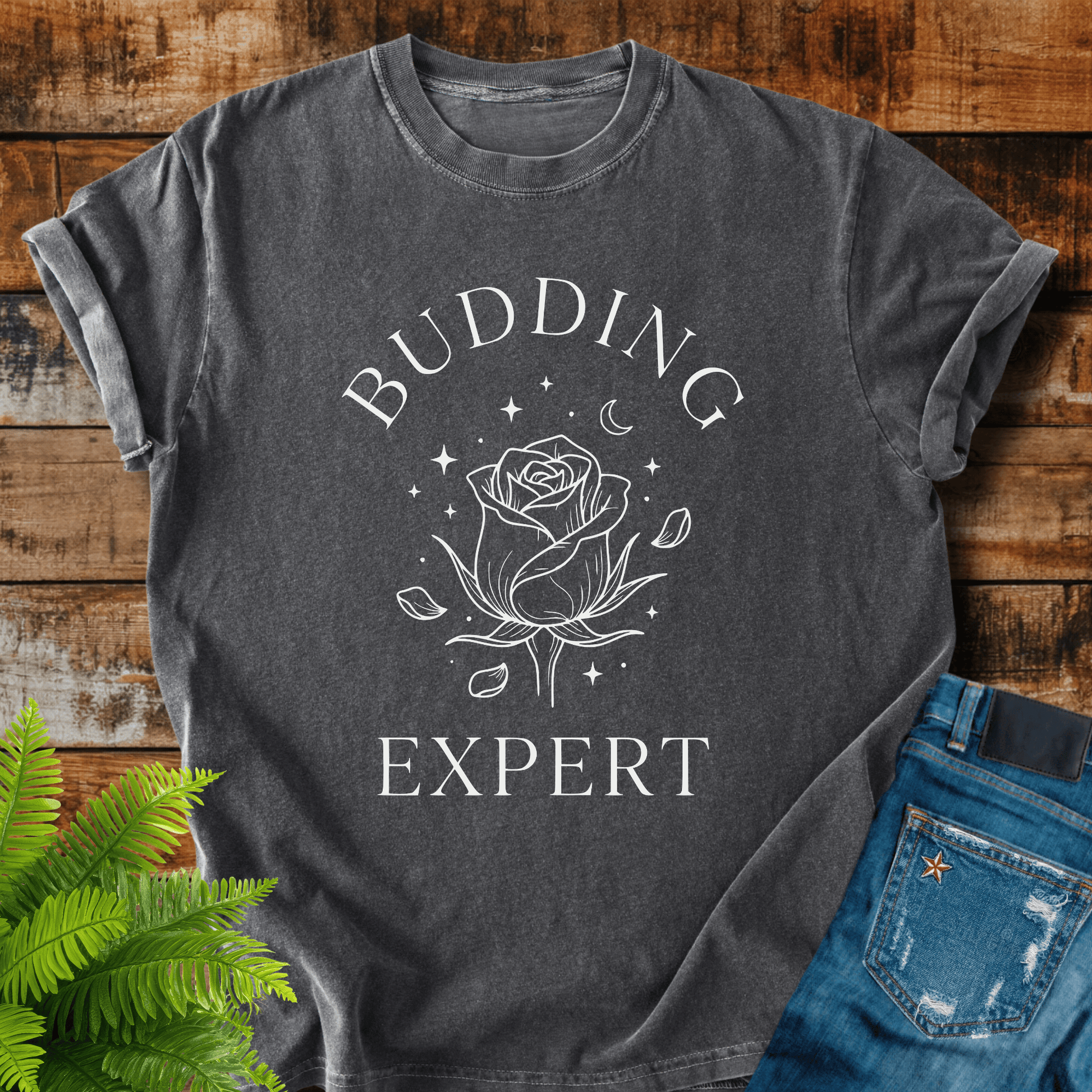 Budding Expert T-shirt