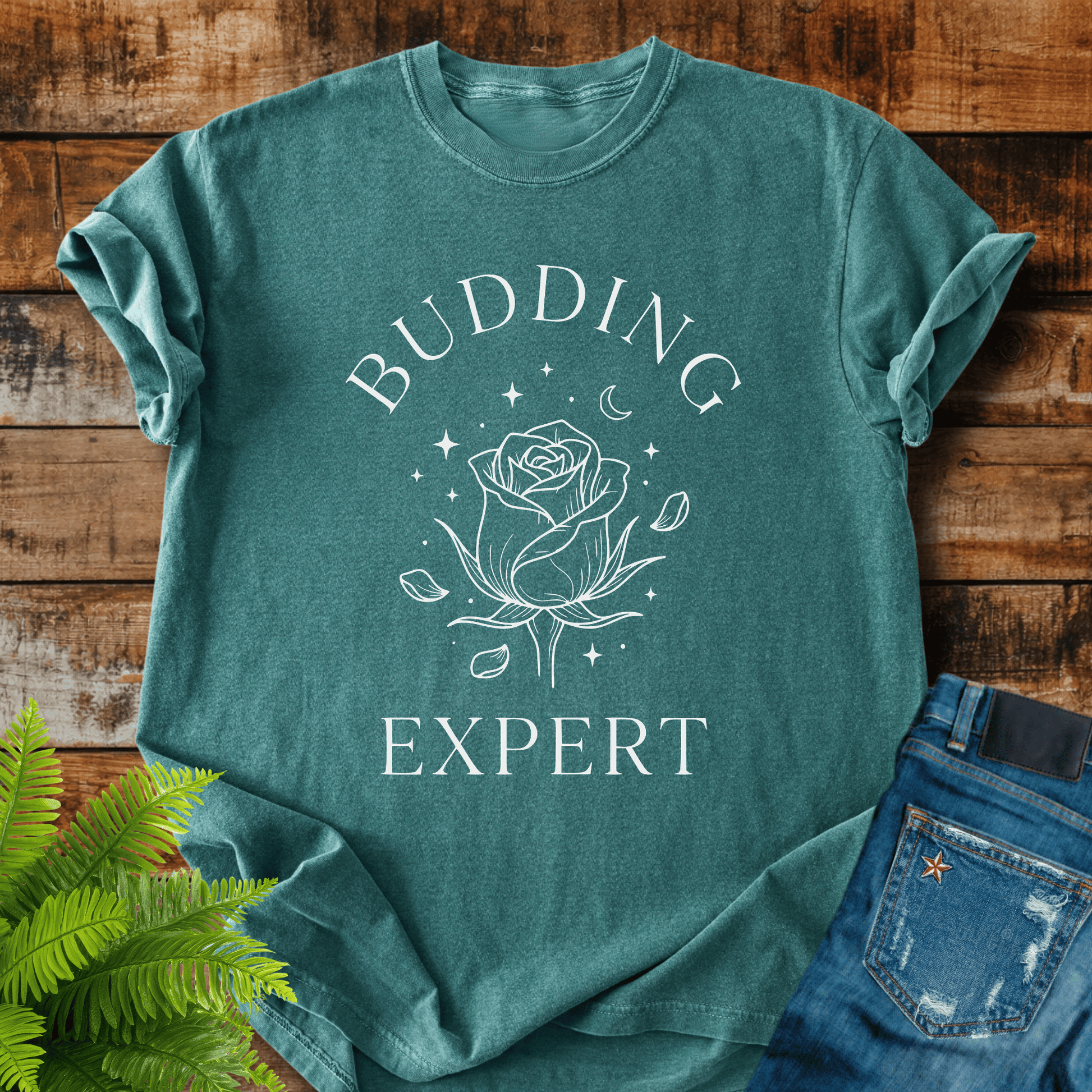 Budding Expert T-shirt