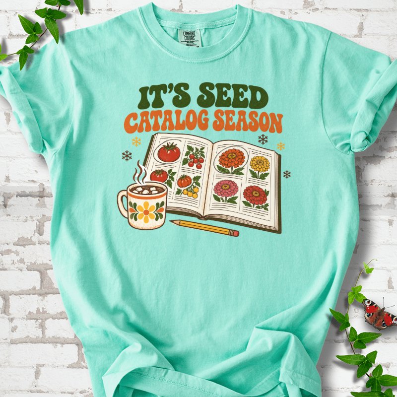 Cozy 1970s Seed Catalog Season T-Shirt in Island Reef – PlotlyGarden