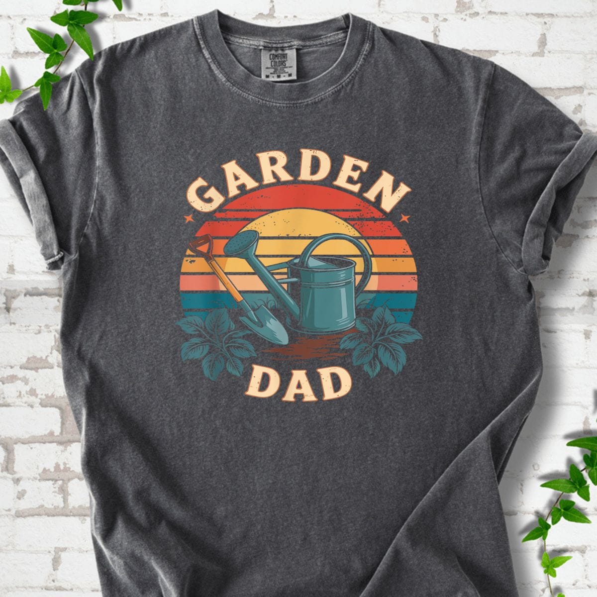 Garden Dad Retro T-Shirt