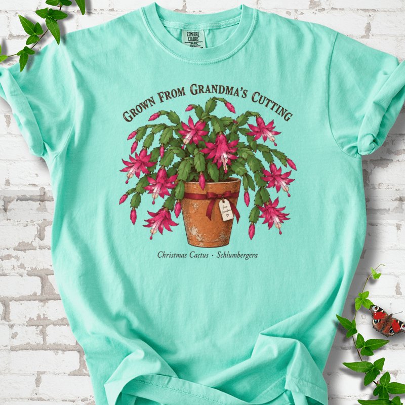 Grandma’s Cutting Christmas Cactus T-Shirt in Island Reef – PlotlyGarden