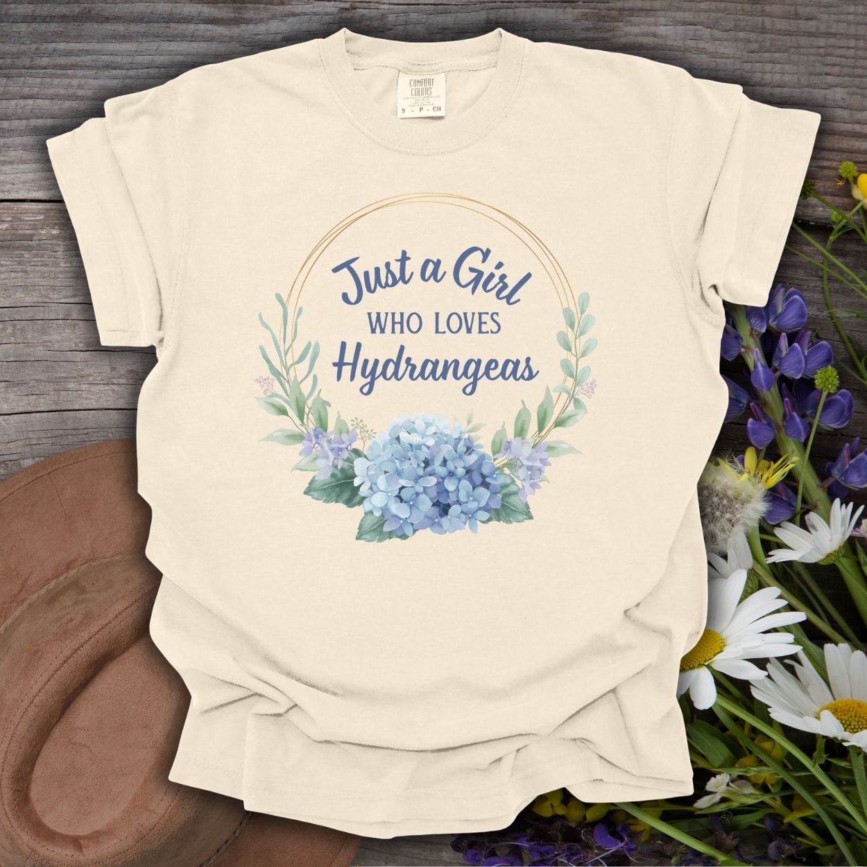 Just a Girl Who Loves Hydrangeas T-Shirt