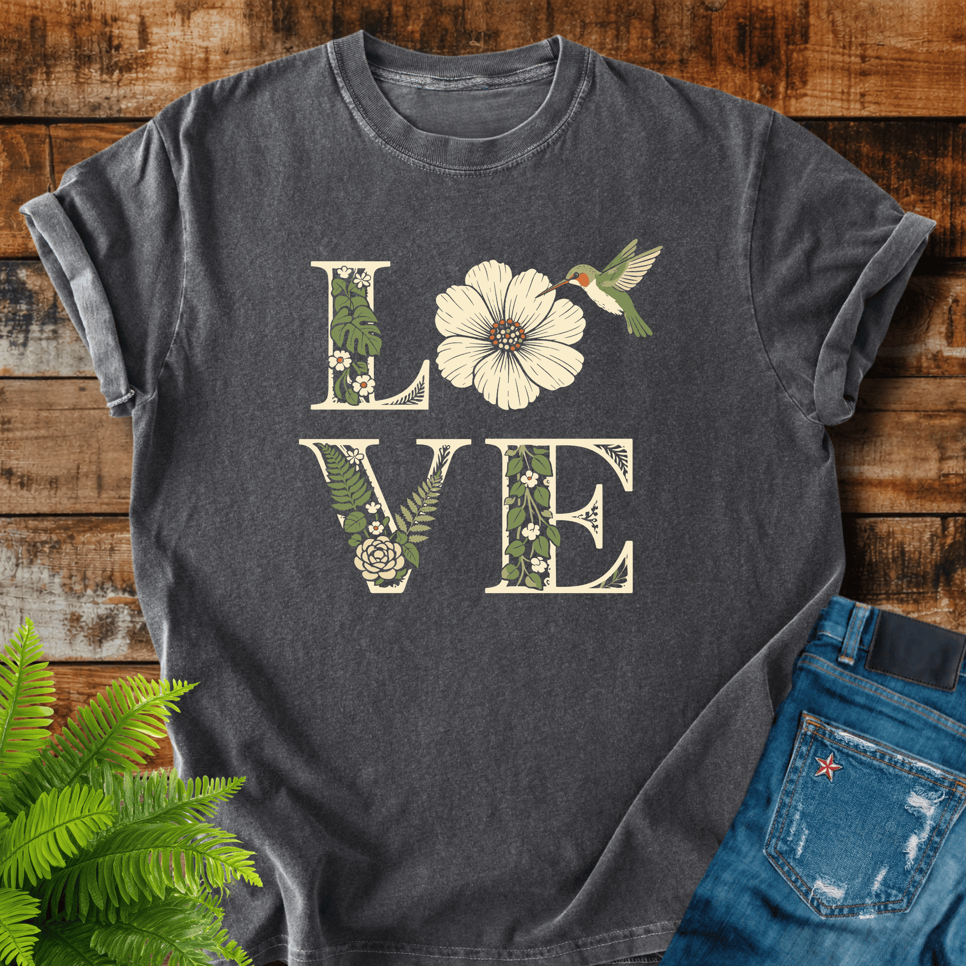 Love T-shirt