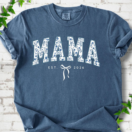 Mama Est 2026 Flowers T-Shirt