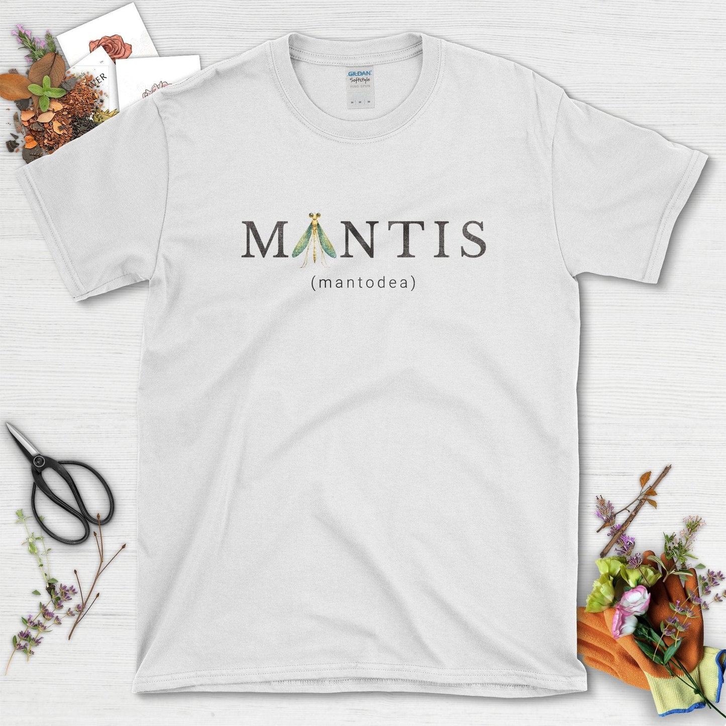 Mantis Mantodea Garden T-Shirt