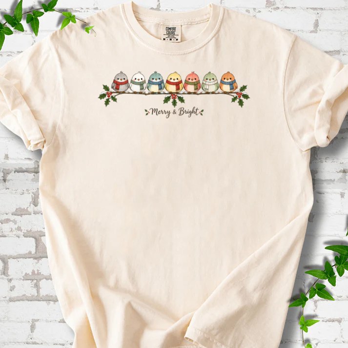 Merry & Bright Seven Scarfed Birds T-Shirt in Ivory – PlotlyGarden