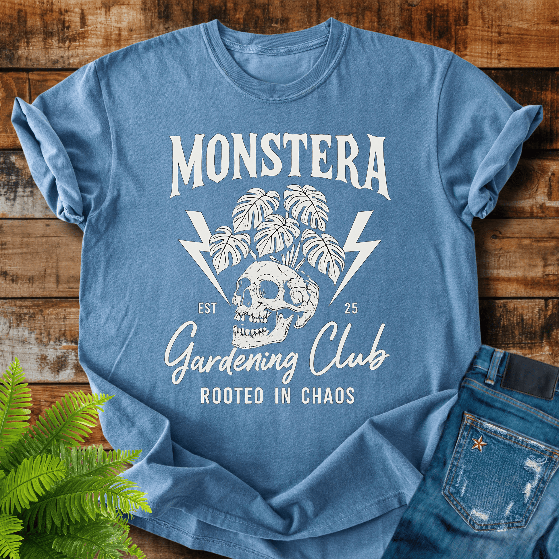 Monstera Gardening Club T-shirt