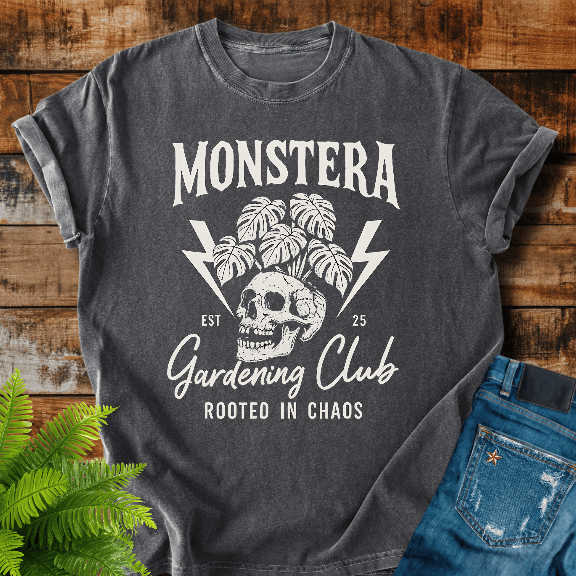Monstera Gardening Club T-shirt