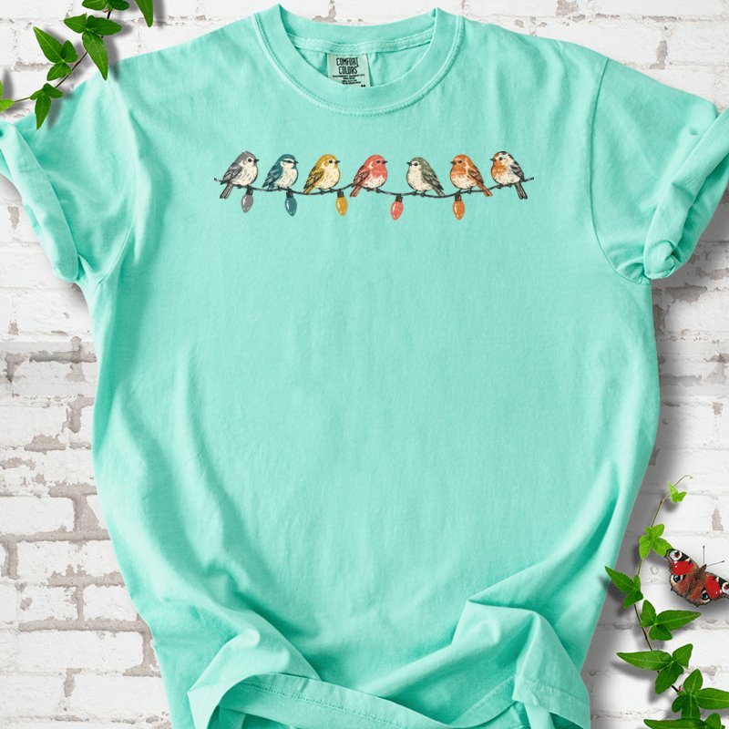 Seven Birds On A Vintage Light String T-Shirt in Island Reef – PlotlyGarden