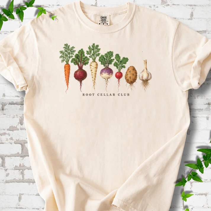 Seven Winter Roots In Gouache T-Shirt in Ivory – PlotlyGarden