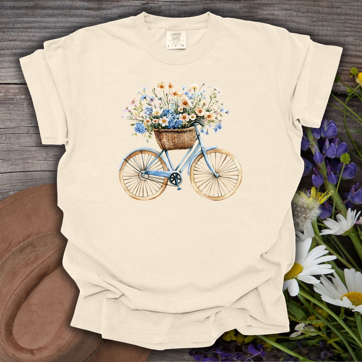 Vintage Bicycle with Basket of Wildflowers T-Shirt